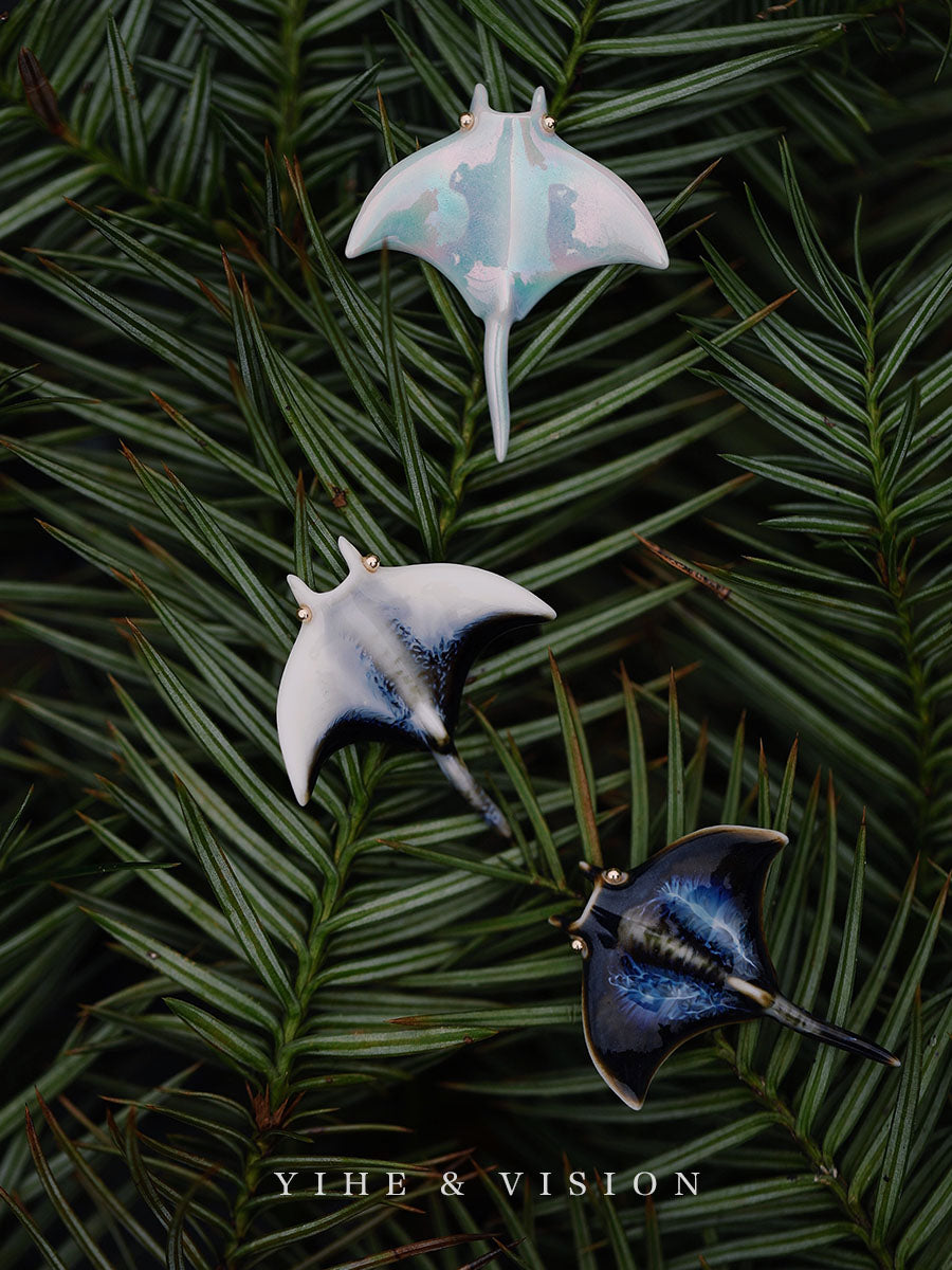 Handmade Ceramic Brooches "Manta Ray"