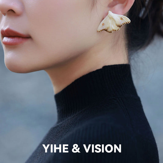 "Moth Wing Stud" Ceramic Earring (Single)